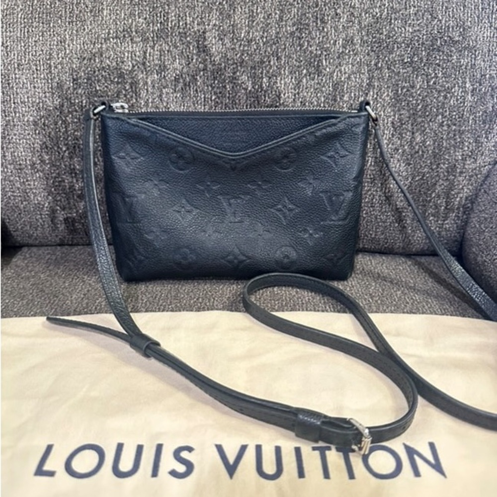 Louis Vuitton Pallas Crossbody Black
